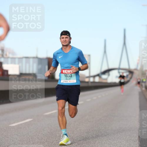 03.10.2024 - Köhlbrandbrückenlauf Fuchs,  Jonas http://msf.ph/oto/7199188 03.10.2024 09:38:11 Position 3 1033 meine-sportfotos.de