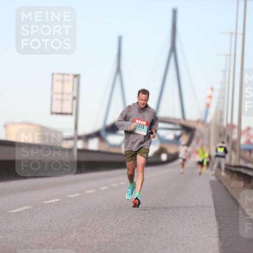 03.10.2024 - Köhlbrandbrückenlauf Fuchs,  Jonas http://msf.ph/oto/7199661 03.10.2024 09:38:47 Position 3 1313 meine-sportfotos.de
