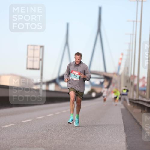 03.10.2024 - Köhlbrandbrückenlauf Fuchs,  Jonas http://msf.ph/oto/7199701 03.10.2024 09:38:47 Position 3 1313 meine-sportfotos.de