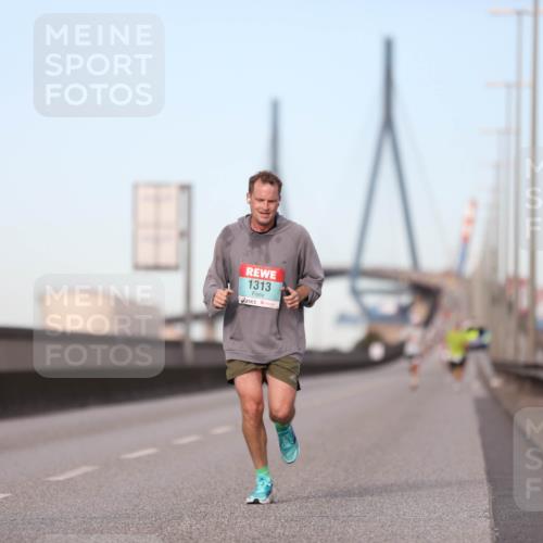 03.10.2024 - Köhlbrandbrückenlauf Fuchs,  Jonas http://msf.ph/oto/7199746 03.10.2024 09:38:49 Position 3 1313 meine-sportfotos.de