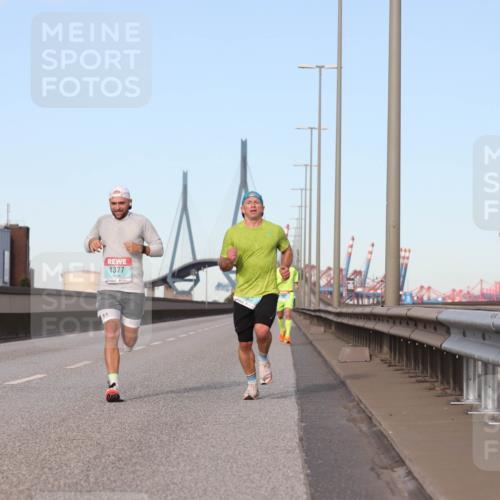 03.10.2024 - Köhlbrandbrückenlauf Fuchs,  Jonas http://msf.ph/oto/7200149 03.10.2024 09:39:09 Position 3 1377 meine-sportfotos.de