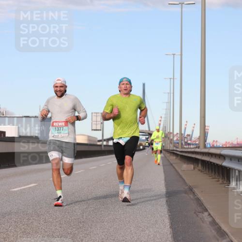 03.10.2024 - Köhlbrandbrückenlauf Fuchs,  Jonas http://msf.ph/oto/7200228 03.10.2024 09:39:10 Position 3 1377 meine-sportfotos.de