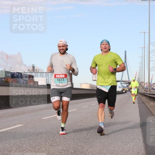 03.10.2024 - Köhlbrandbrückenlauf Fuchs,  Jonas http://msf.ph/oto/7200267 03.10.2024 09:39:11 Position 3 1377 meine-sportfotos.de