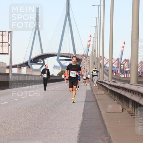 03.10.2024 - Köhlbrandbrückenlauf Fuchs,  Jonas http://msf.ph/oto/7200495 03.10.2024 09:39:24 Position 3 2673 meine-sportfotos.de