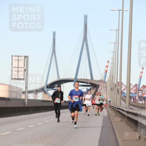 03.10.2024 - Köhlbrandbrückenlauf Fuchs,  Jonas http://msf.ph/oto/7200648 03.10.2024 09:39:33 Position 3 1030, 1064 meine-sportfotos.de