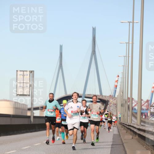 03.10.2024 - Köhlbrandbrückenlauf Fuchs,  Jonas http://msf.ph/oto/7200989 03.10.2024 09:39:44 Position 3 1248, 1090, 133, 1125, 1055, 1076 meine-sportfotos.de