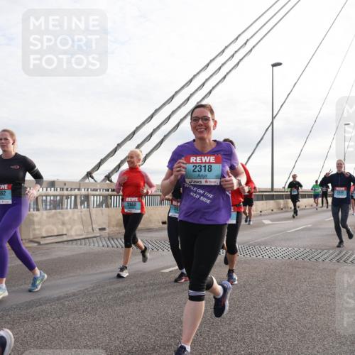 03.10.2024 - Köhlbrandbrückenlauf Matties Gatica Varas http://msf.ph/oto/7201038 03.10.2024 09:30:18 Position 2 2868, 2318, 287, 1662 meine-sportfotos.de