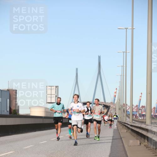 03.10.2024 - Köhlbrandbrückenlauf Fuchs,  Jonas http://msf.ph/oto/7201192 03.10.2024 09:39:46 Position 3 112, 1055 meine-sportfotos.de