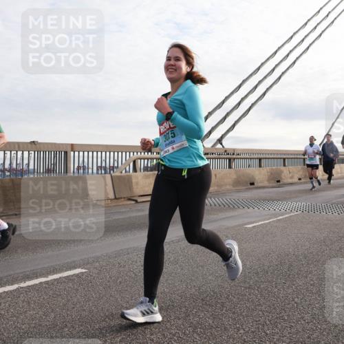 03.10.2024 - Köhlbrandbrückenlauf Matties Gatica Varas http://msf.ph/oto/7201446 03.10.2024 09:30:37 Position 2 3015, 16 meine-sportfotos.de