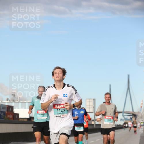 03.10.2024 - Köhlbrandbrückenlauf Fuchs,  Jonas http://msf.ph/oto/7201607 03.10.2024 09:39:51 Position 3 1248, 1125, 1345, 1055 meine-sportfotos.de