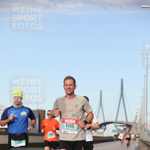 03.10.2024 - Köhlbrandbrückenlauf Fuchs,  Jonas http://msf.ph/oto/7201724 03.10.2024 09:39:53 Position 3 1335, 1090, 1055 meine-sportfotos.de