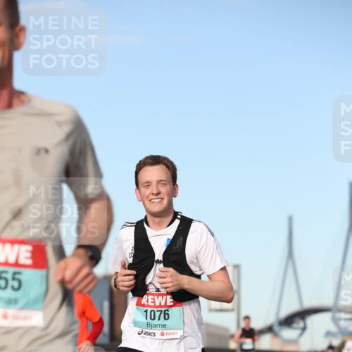 03.10.2024 - Köhlbrandbrückenlauf Fuchs,  Jonas http://msf.ph/oto/7201748 03.10.2024 09:39:54 Position 3 55, 1076 meine-sportfotos.de