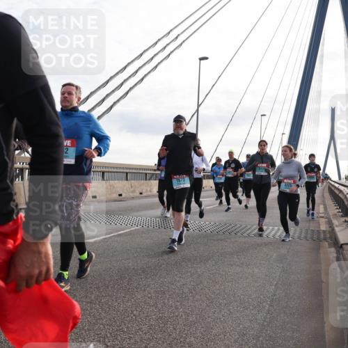 03.10.2024 - Köhlbrandbrückenlauf Matties Gatica Varas http://msf.ph/oto/7201856 03.10.2024 09:30:48 Position 2 56, 2, 1573, 3129, 3225 meine-sportfotos.de