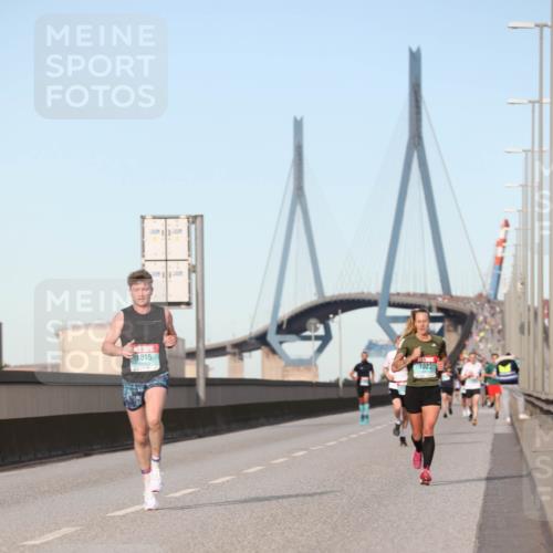 03.10.2024 - Köhlbrandbrückenlauf Fuchs,  Jonas http://msf.ph/oto/7202032 03.10.2024 09:39:59 Position 3 1015, 1027 meine-sportfotos.de