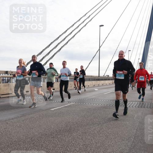 03.10.2024 - Köhlbrandbrückenlauf Matties Gatica Varas http://msf.ph/oto/7202075 03.10.2024 09:30:55 Position 2 2157, 236, 2022 meine-sportfotos.de