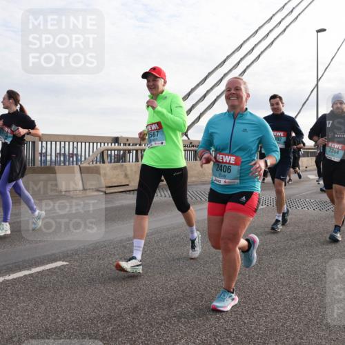 03.10.2024 - Köhlbrandbrückenlauf Matties Gatica Varas http://msf.ph/oto/7202297 03.10.2024 09:31:04 Position 2 203, 567, 2406, 17, 392, 2394, 1135 meine-sportfotos.de