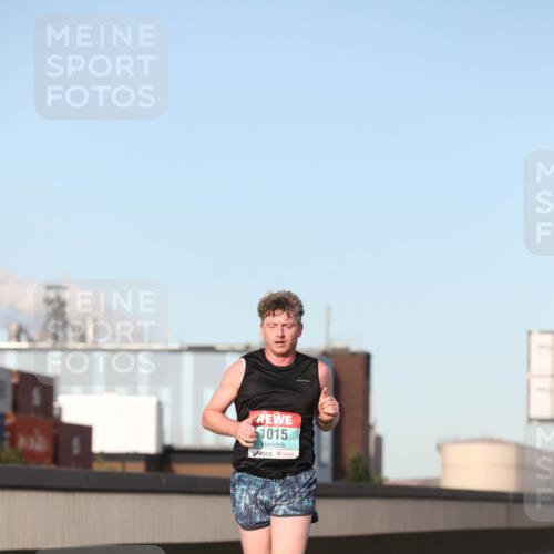 03.10.2024 - Köhlbrandbrückenlauf Fuchs,  Jonas http://msf.ph/oto/7202309 03.10.2024 09:40:02 Position 3 1015 meine-sportfotos.de