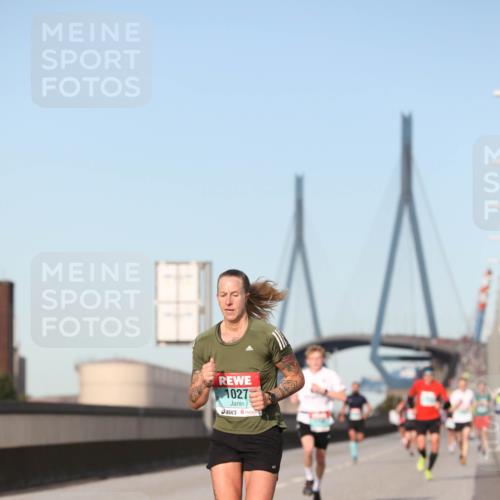 03.10.2024 - Köhlbrandbrückenlauf Fuchs,  Jonas http://msf.ph/oto/7202438 03.10.2024 09:40:05 Position 3 1027 meine-sportfotos.de