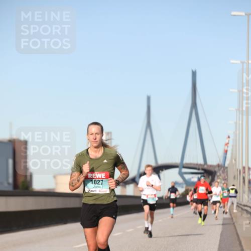 03.10.2024 - Köhlbrandbrückenlauf Fuchs,  Jonas http://msf.ph/oto/7202507 03.10.2024 09:40:05 Position 3 1027 meine-sportfotos.de