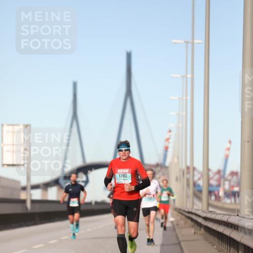 03.10.2024 - Köhlbrandbrückenlauf Fuchs,  Jonas http://msf.ph/oto/7202729 03.10.2024 09:40:13 Position 3 1203 meine-sportfotos.de
