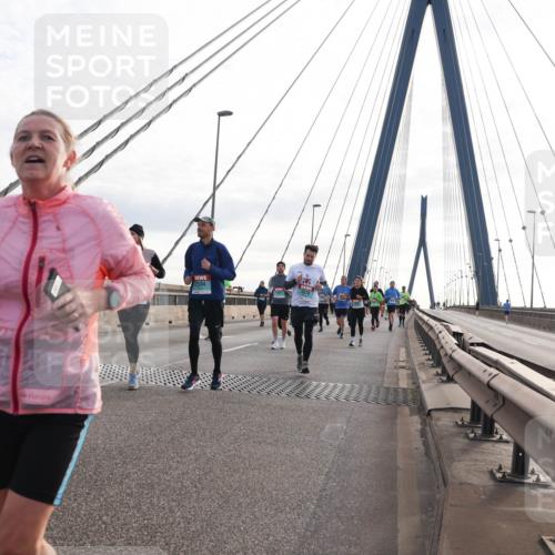 03.10.2024 - Köhlbrandbrückenlauf Matties Gatica Varas http://msf.ph/oto/7202848 03.10.2024 09:31:22 Position 2  meine-sportfotos.de