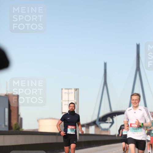 03.10.2024 - Köhlbrandbrückenlauf Fuchs,  Jonas http://msf.ph/oto/7202878 03.10.2024 09:40:18 Position 3 1334, 1085 meine-sportfotos.de