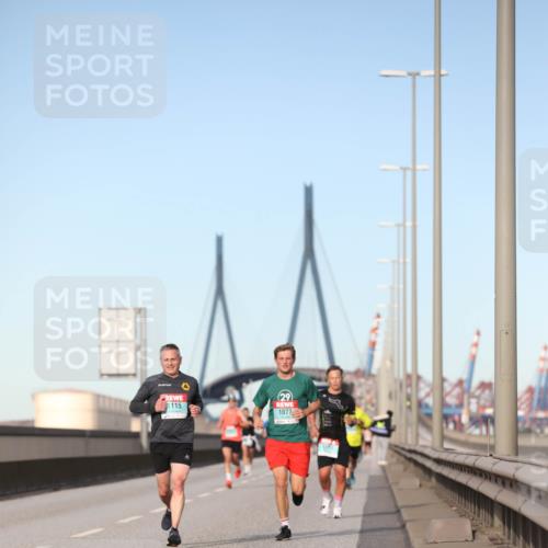 03.10.2024 - Köhlbrandbrückenlauf Fuchs,  Jonas http://msf.ph/oto/7202961 03.10.2024 09:40:24 Position 3  meine-sportfotos.de