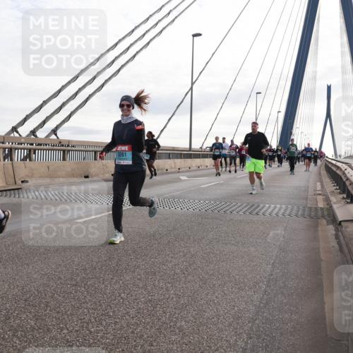 03.10.2024 - Köhlbrandbrückenlauf Matties Gatica Varas http://msf.ph/oto/7203137 03.10.2024 09:31:32 Position 2 3607, 3261 meine-sportfotos.de