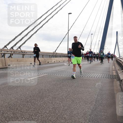 03.10.2024 - Köhlbrandbrückenlauf Matties Gatica Varas http://msf.ph/oto/7203174 03.10.2024 09:31:34 Position 2  meine-sportfotos.de