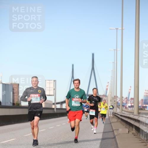 03.10.2024 - Köhlbrandbrückenlauf Fuchs,  Jonas http://msf.ph/oto/7203177 03.10.2024 09:40:27 Position 3 1115, 29, 1077, 1057 meine-sportfotos.de