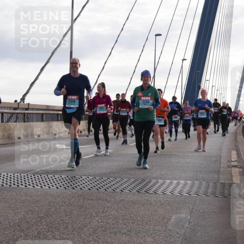 03.10.2024 - Köhlbrandbrückenlauf Matties Gatica Varas http://msf.ph/oto/7203294 03.10.2024 09:31:37 Position 2 3067, 2340, 3081, 2210, 2289, 1431, 2041 meine-sportfotos.de