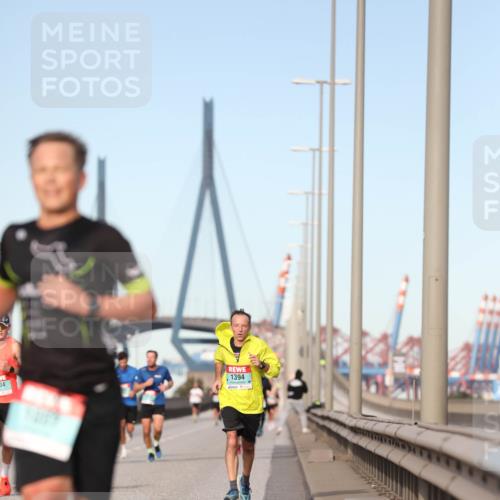 03.10.2024 - Köhlbrandbrückenlauf Fuchs,  Jonas http://msf.ph/oto/7203376 03.10.2024 09:40:31 Position 3 04, 1394 meine-sportfotos.de