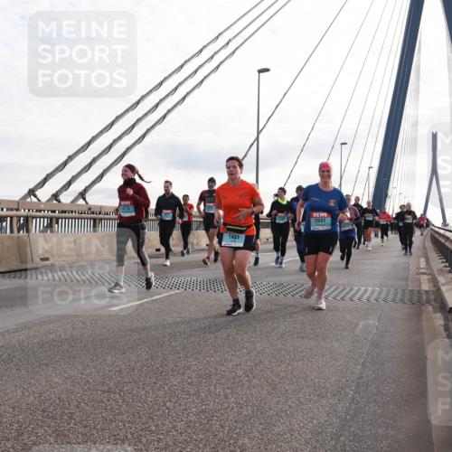 03.10.2024 - Köhlbrandbrückenlauf Matties Gatica Varas http://msf.ph/oto/7203623 03.10.2024 09:31:41 Position 2 2210, 1431, 2041 meine-sportfotos.de