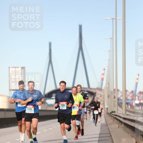 03.10.2024 - Köhlbrandbrückenlauf Fuchs,  Jonas http://msf.ph/oto/7203757 03.10.2024 09:40:39 Position 3 10, 1, 2085, 1013, 1405 meine-sportfotos.de