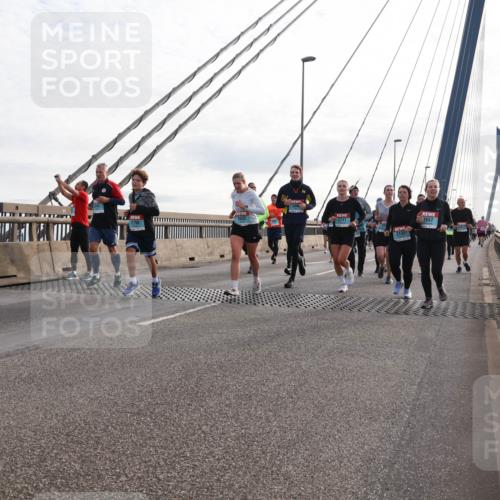 03.10.2024 - Köhlbrandbrückenlauf Matties Gatica Varas http://msf.ph/oto/7203777 03.10.2024 09:31:45 Position 2 2796, 2241, 1657, 2133 meine-sportfotos.de