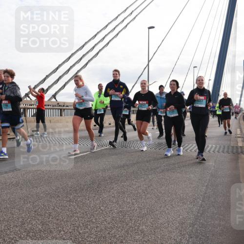 03.10.2024 - Köhlbrandbrückenlauf Matties Gatica Varas http://msf.ph/oto/7203811 03.10.2024 09:31:45 Position 2 189, 2796, 2052, 2241, 2133, 1657 meine-sportfotos.de