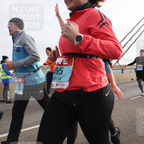 03.10.2024 - Köhlbrandbrückenlauf Matties Gatica Varas http://msf.ph/oto/7203940 03.10.2024 09:31:48 Position 2 21, 185, 2046 meine-sportfotos.de