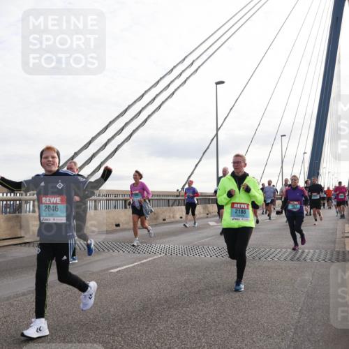 03.10.2024 - Köhlbrandbrückenlauf Matties Gatica Varas http://msf.ph/oto/7203979 03.10.2024 09:31:50 Position 2 2046, 2188, 1821 meine-sportfotos.de