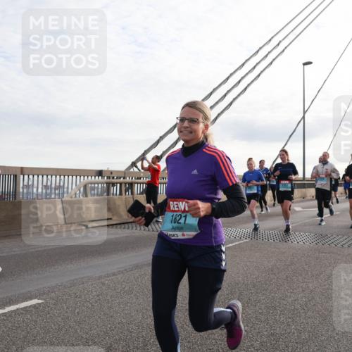 03.10.2024 - Köhlbrandbrückenlauf Matties Gatica Varas http://msf.ph/oto/7204060 03.10.2024 09:31:52 Position 2 1903, 1821, 2357 meine-sportfotos.de