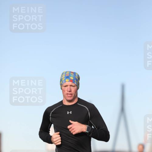 03.10.2024 - Köhlbrandbrückenlauf Fuchs,  Jonas http://msf.ph/oto/7204263 03.10.2024 09:40:54 Position 3 1070 meine-sportfotos.de