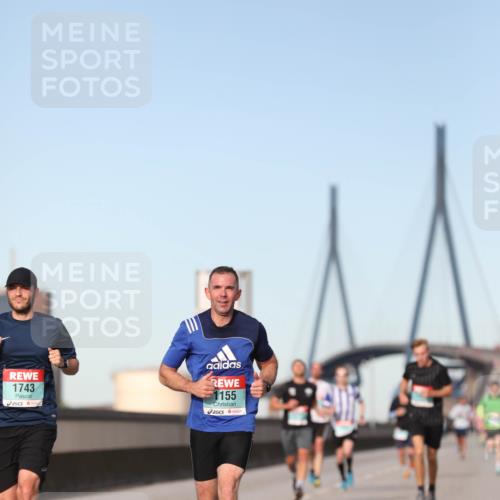 03.10.2024 - Köhlbrandbrückenlauf Fuchs,  Jonas http://msf.ph/oto/7204754 03.10.2024 09:41:04 Position 3 1743, 1155 meine-sportfotos.de