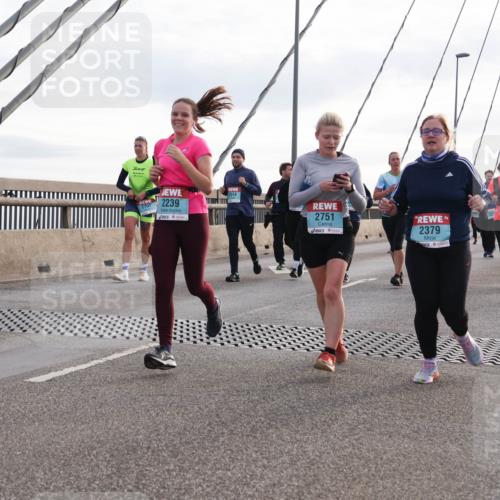 03.10.2024 - Köhlbrandbrückenlauf Matties Gatica Varas http://msf.ph/oto/7204796 03.10.2024 09:32:17 Position 2 1757, 2239, 2751, 2379, 2155 meine-sportfotos.de