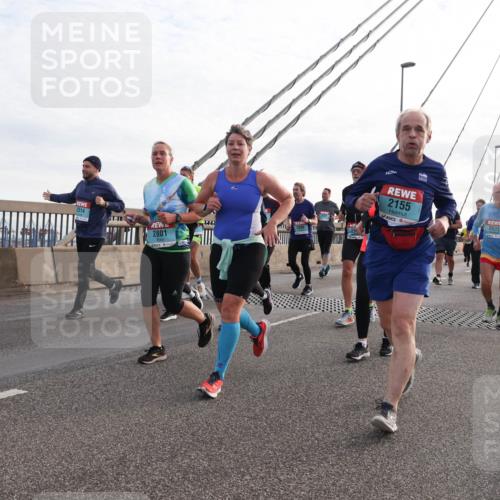 03.10.2024 - Köhlbrandbrückenlauf Matties Gatica Varas http://msf.ph/oto/7204880 03.10.2024 09:32:20 Position 2 2514, 2801, 2886, 2155, 2635 meine-sportfotos.de