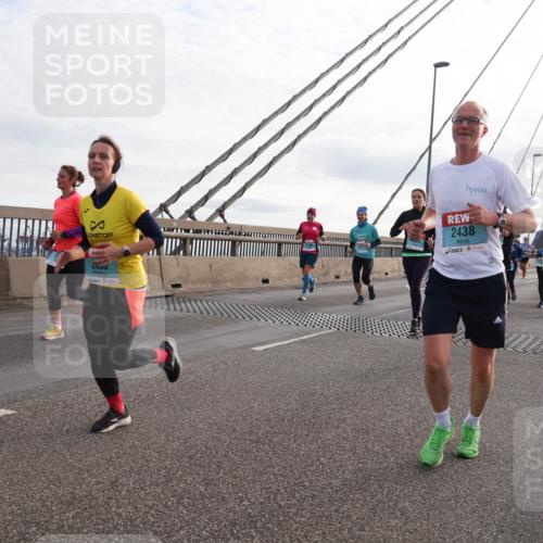 03.10.2024 - Köhlbrandbrückenlauf Matties Gatica Varas http://msf.ph/oto/7205138 03.10.2024 09:32:26 Position 2 2000, 2438, 2372 meine-sportfotos.de