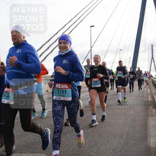 03.10.2024 - Köhlbrandbrückenlauf Matties Gatica Varas http://msf.ph/oto/7205279 03.10.2024 09:32:31 Position 2 1732, 1733, 1731, 1775, 1993, 2529 meine-sportfotos.de