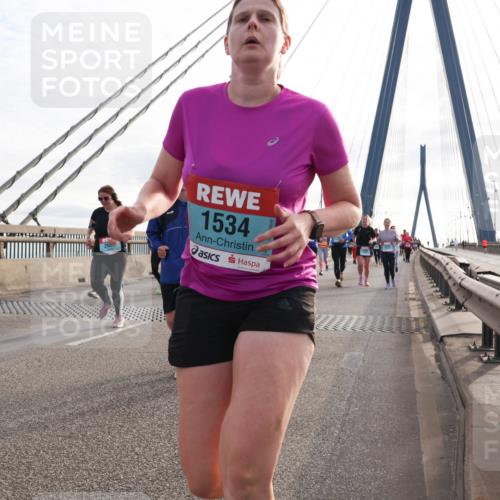 03.10.2024 - Köhlbrandbrückenlauf Matties Gatica Varas http://msf.ph/oto/7205648 03.10.2024 09:32:39 Position 2 1534 meine-sportfotos.de