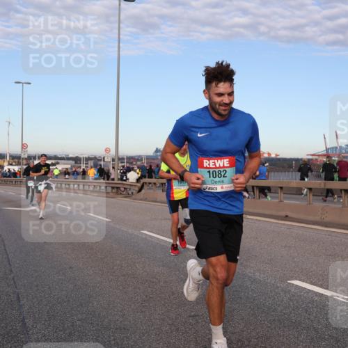 03.10.2024 - Köhlbrandbrückenlauf Matties Gatica Varas http://msf.ph/oto/7205862 03.10.2024 09:33:00 Position 2 1015, 1082 meine-sportfotos.de