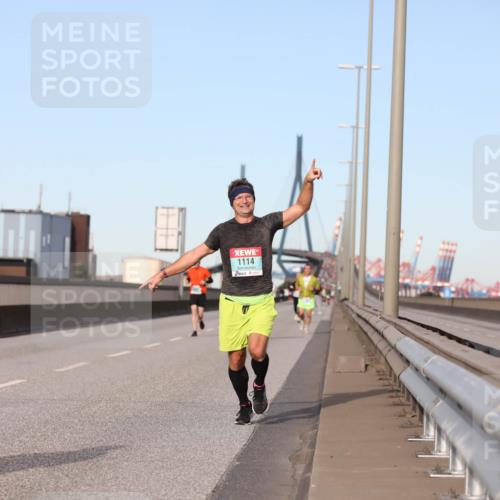 03.10.2024 - Köhlbrandbrückenlauf Fuchs,  Jonas http://msf.ph/oto/7205933 03.10.2024 09:42:43 Position 3 1114 meine-sportfotos.de
