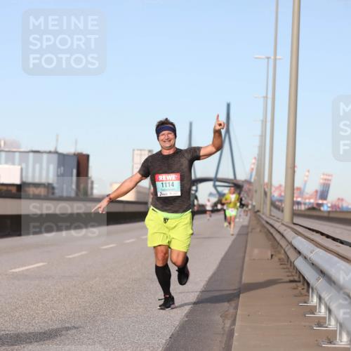 03.10.2024 - Köhlbrandbrückenlauf Fuchs,  Jonas http://msf.ph/oto/7206027 03.10.2024 09:42:43 Position 3 1114 meine-sportfotos.de