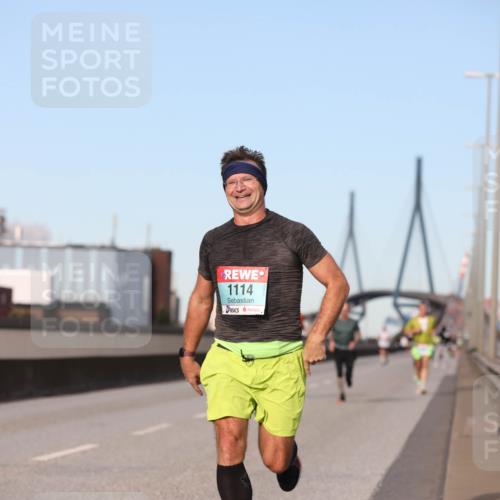 03.10.2024 - Köhlbrandbrückenlauf Fuchs,  Jonas http://msf.ph/oto/7206067 03.10.2024 09:42:44 Position 3 1114 meine-sportfotos.de